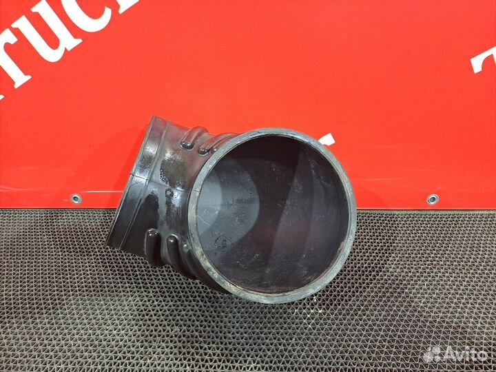 Патрубок воздушного фильтра