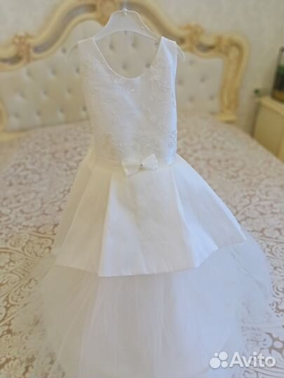 Продаётся платье на выпускной