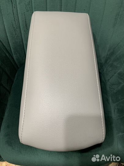 Подлокотник W124