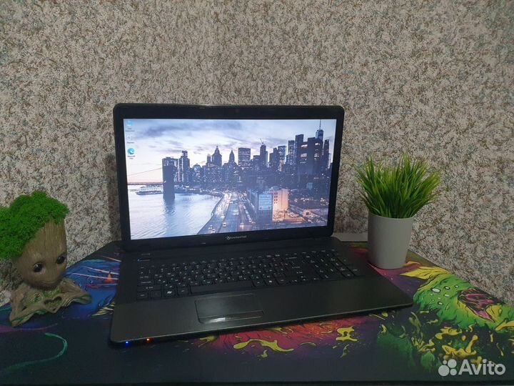 Большой быстрый Packard bell Core i5 Radeon SSD