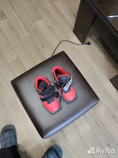 Лыжные ботинки