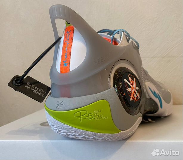 Баскетбольные кроссовки Li-Ning Wade Fission 8