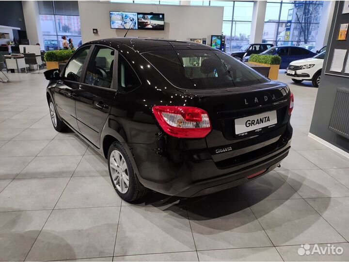 LADA Granta 1.6 МТ, 2023