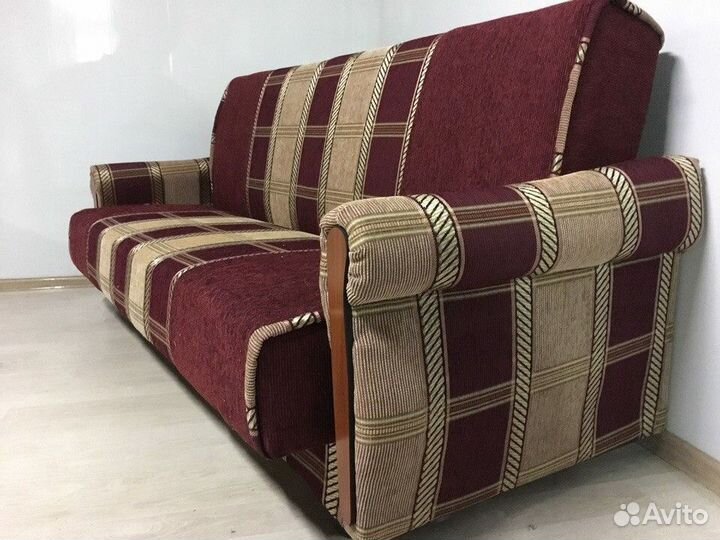 Диван