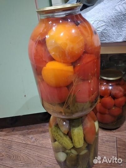 Солёные огурцы и
