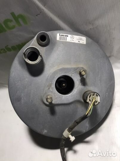 Вакуумный усилитель тормозов mercedes w208