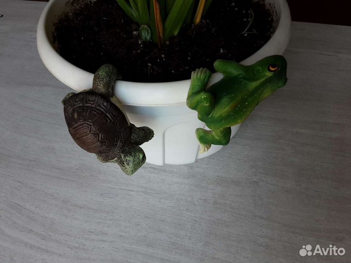 Фигурки для растений