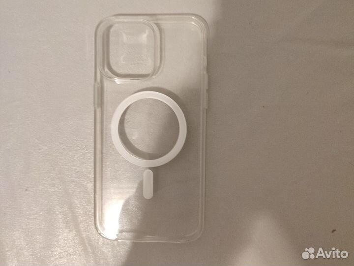 Чехол на iPhone 14 pro max состояние нового