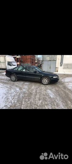 Audi A8 D2 в разбор