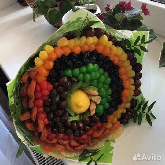 Фруктовый подарок, корзина фруктовая