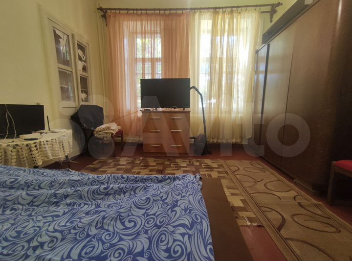 3-к. квартира, 66,6 м², 1/2 эт.