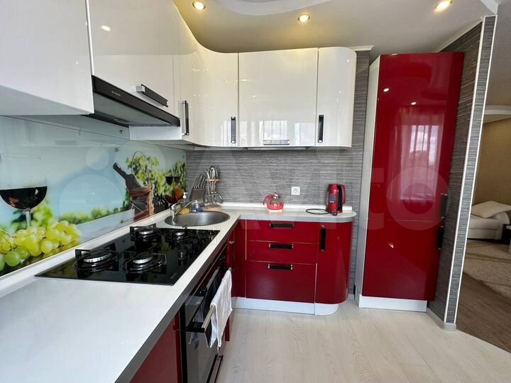 2-к. квартира, 50 м², 5/5 эт.