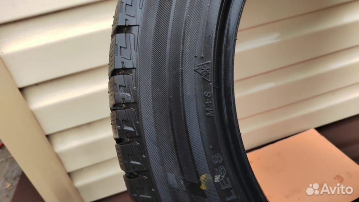 Yokohama Ice Guard IG50+ 215/55 R17 Q