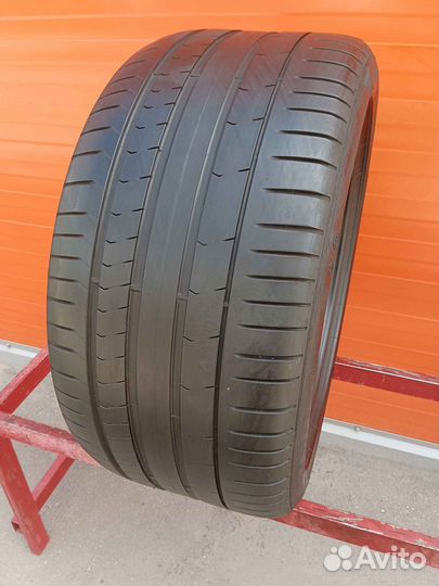 Pirelli P Zero PZ4 315/35 R20 110W