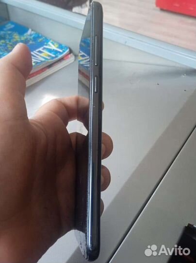Телефон Huawei v 6 prime. 2018