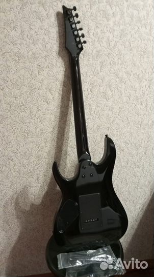 Электрогитара ibanez