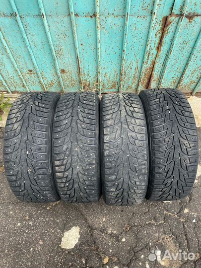 Hankook Winter I'Pike 205/55 R16