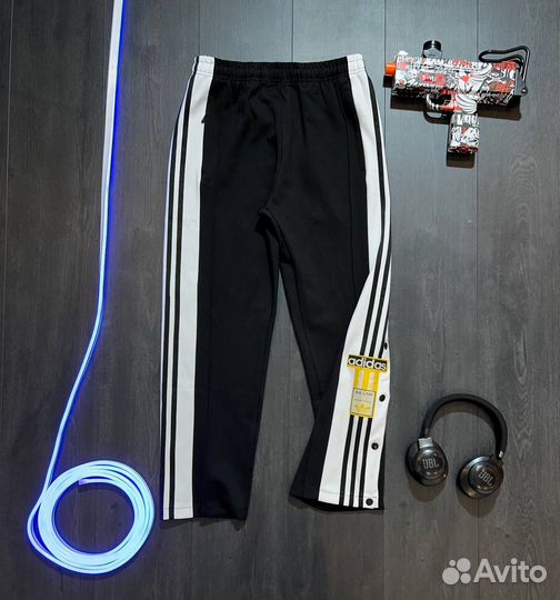Штаны adidas