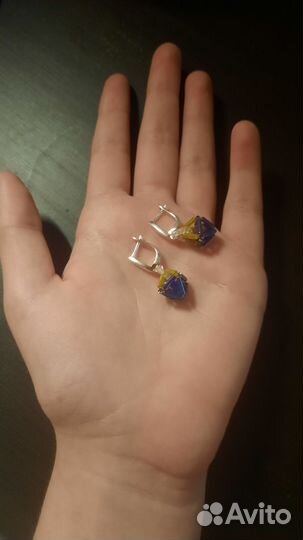 Сережки из бисера с бусинкой внутриручная работа