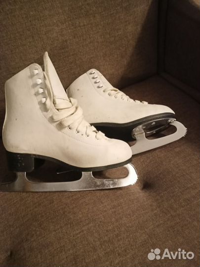 Коньки фигурные 37 размер