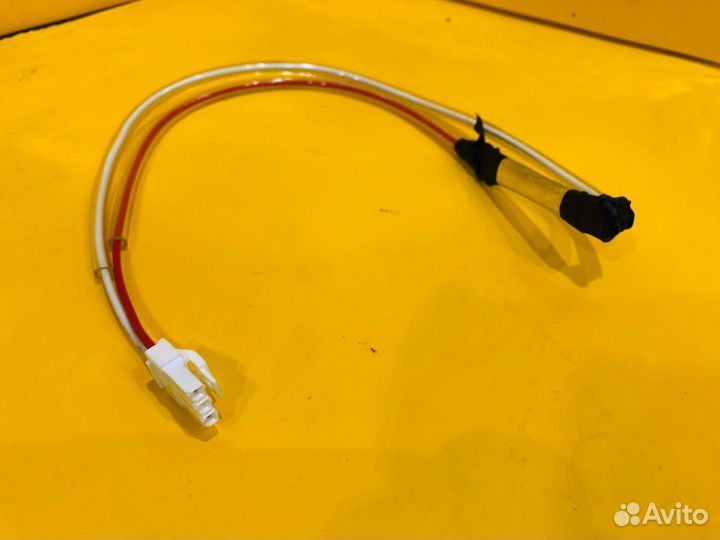 Датчик температуры, оттайки холодильника