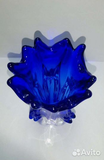 Винтажная маленькая ваза Богемия кобальт Чехия