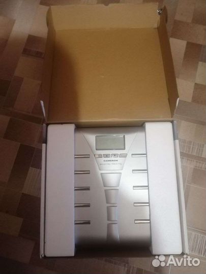 Весы напольные электронные Cameron