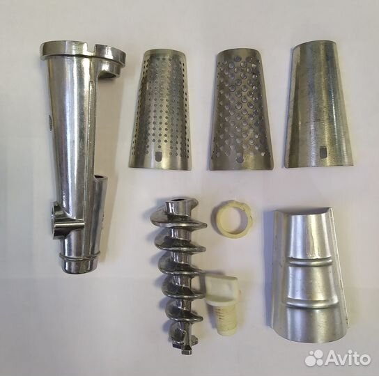 Насадка для изготовления колбасы, Нож, решетки