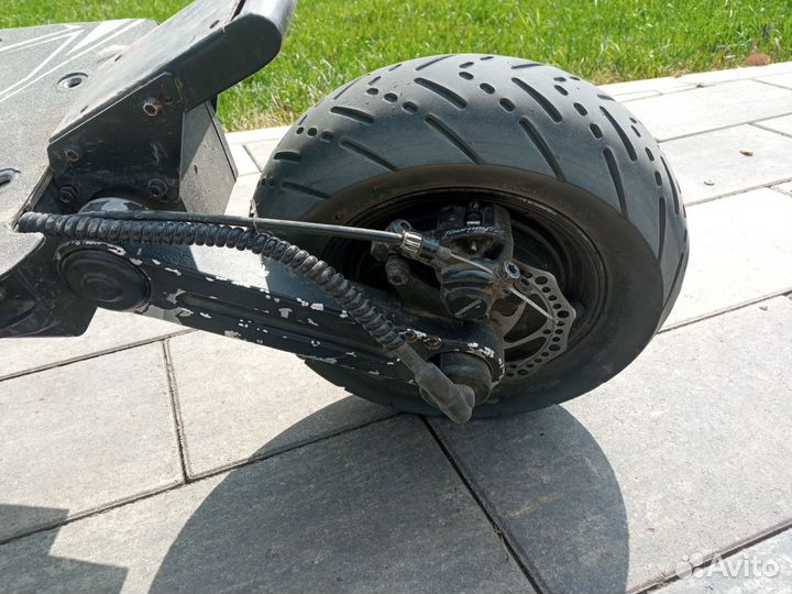 Самокат взрослый электрический g buster