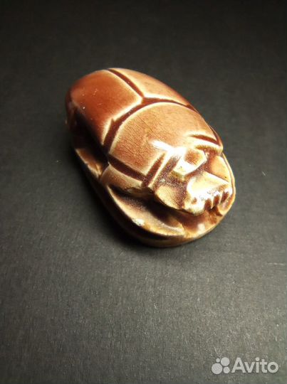 Фигурка жук-скарабей