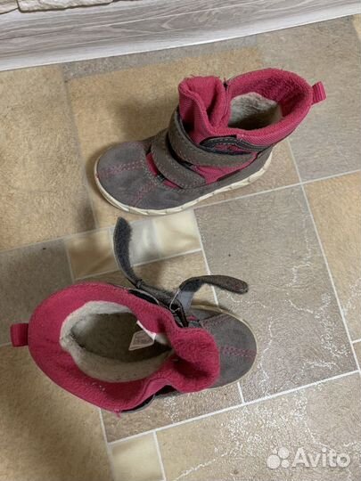 Ботинки демисезонные 22 размер