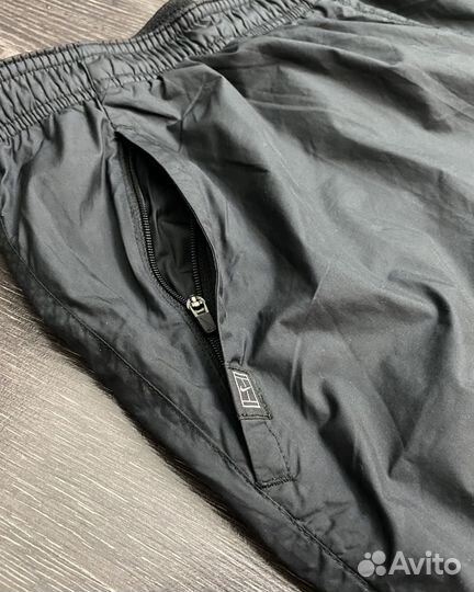 Нейлоновые штаны Nike vintage