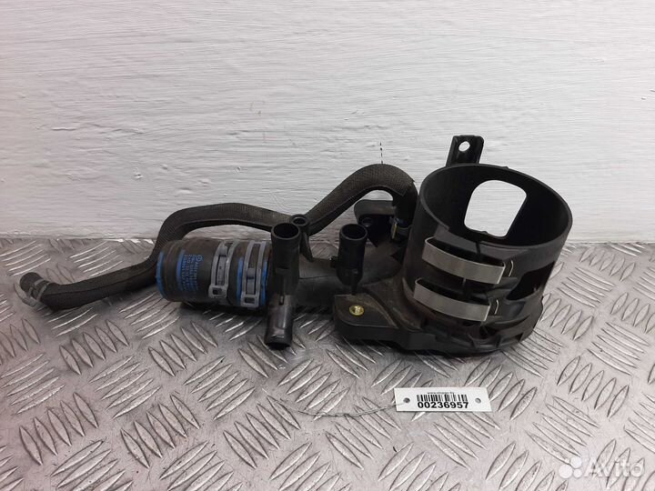 Б/У Фланец (тройник) системы охлаждения