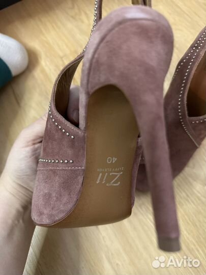 Пудровын босоножки 39