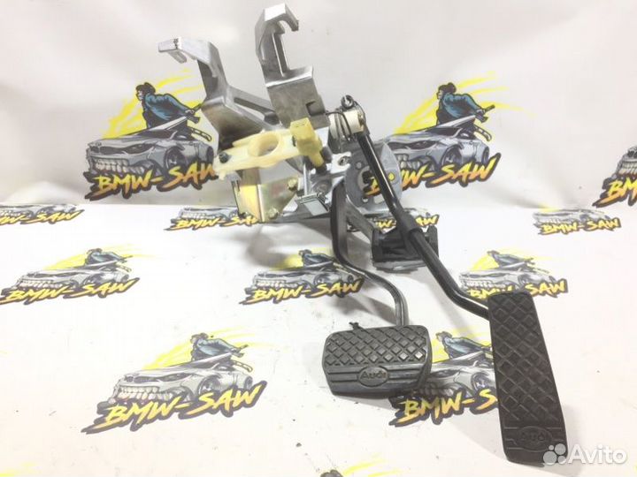 Педальный узел Audi 80 B4 ABK 1992