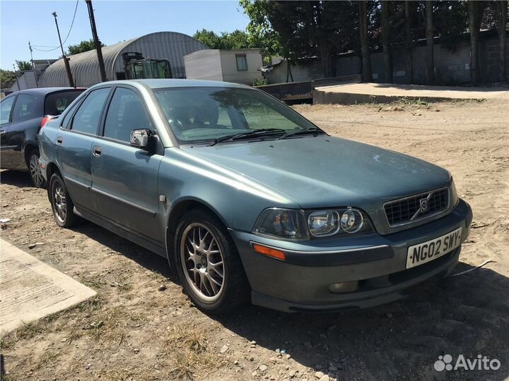 Разбор на запчасти Volvo S40 / V40