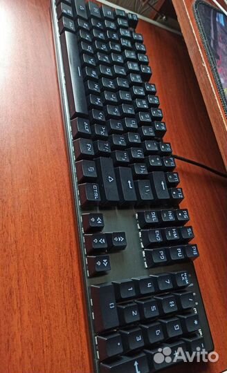 Игровая механическая клавиатура