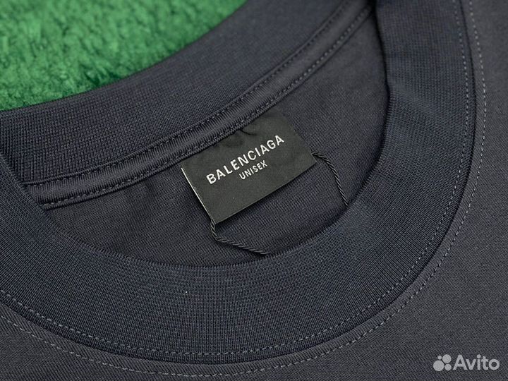 Футболка Balenciaga