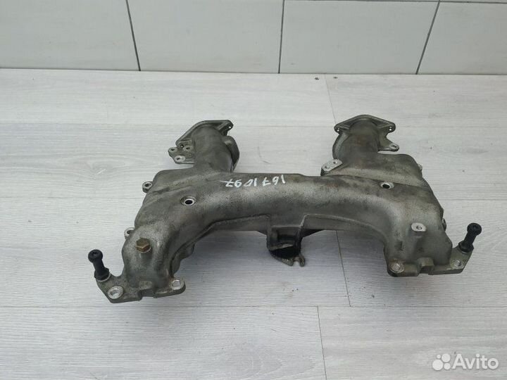 Впускной коллектор 057145762N Audi Q7 4L 2005-2015