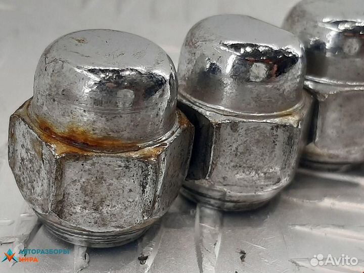 Болт колесный Nissan Armada рест. 2007 40224V5510