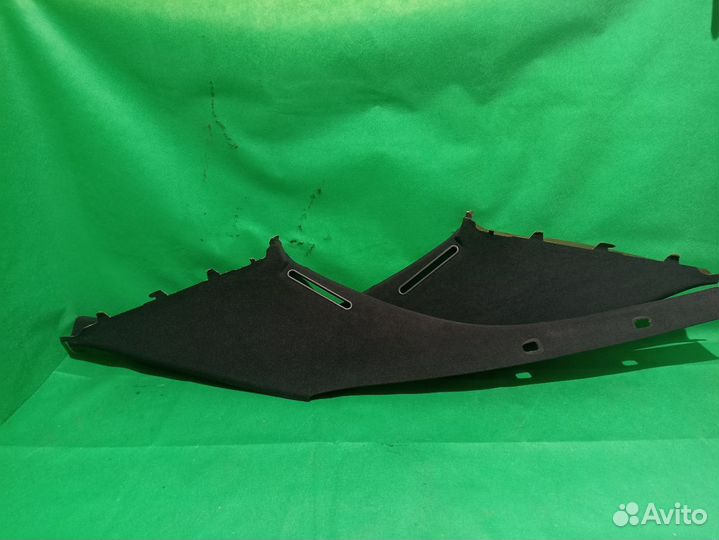 Обшивка задних стоек Mercedes w210