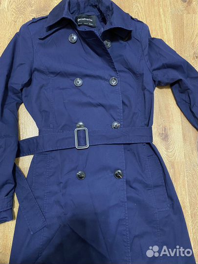 Плащ stradivarius