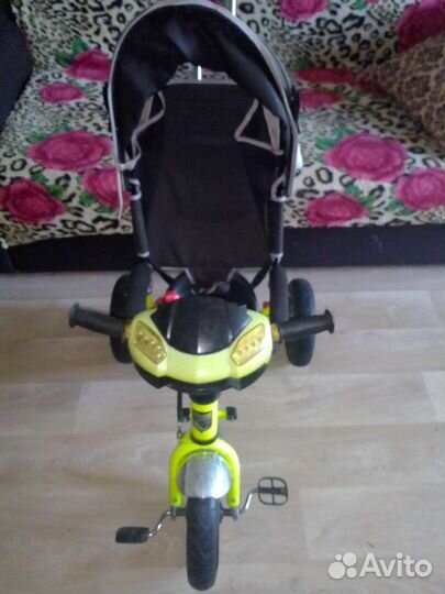 Детский трехколесный велосипед бу