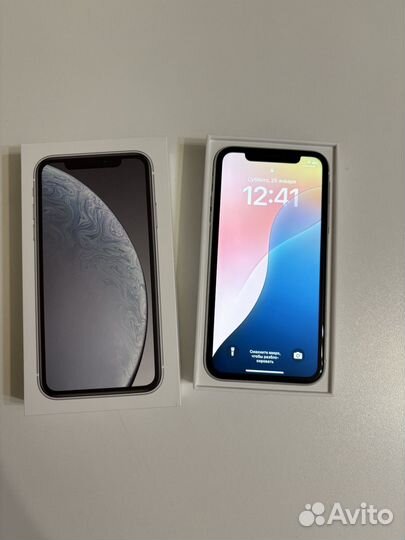 iPhone Xr, 64 ГБ