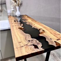 Стол для кухни из карагача и эпоксидной смолы, Белорецк