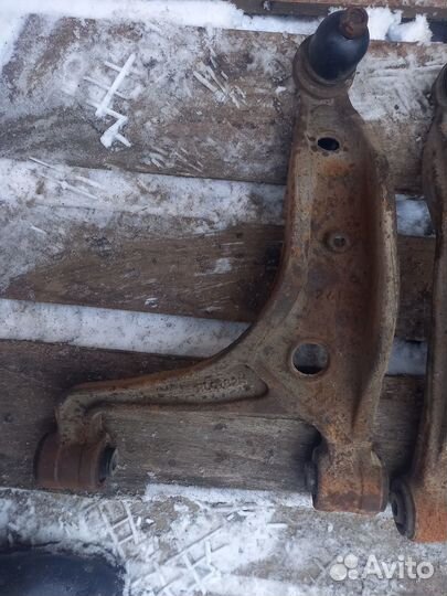 Рычаги задние верхние на suzuki grand vitara