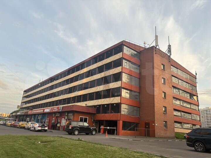 Машиноместо, 12 м²