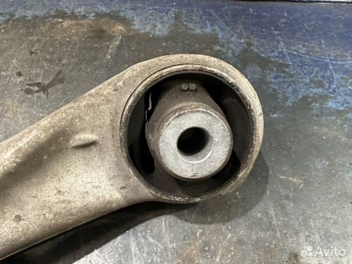 Рычаг кривой передний правый Bmw 5 F10