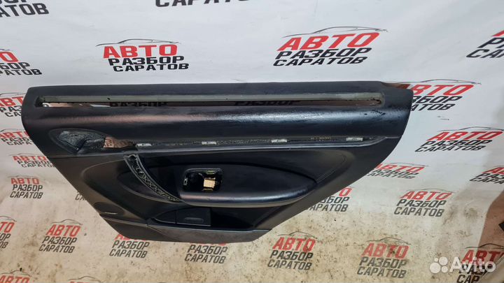 Обшивка задней правой двери Porsche Cayenne чёрная