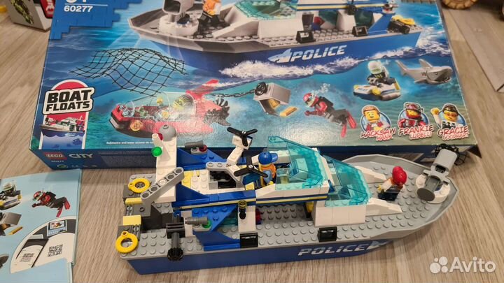 Lego корабль